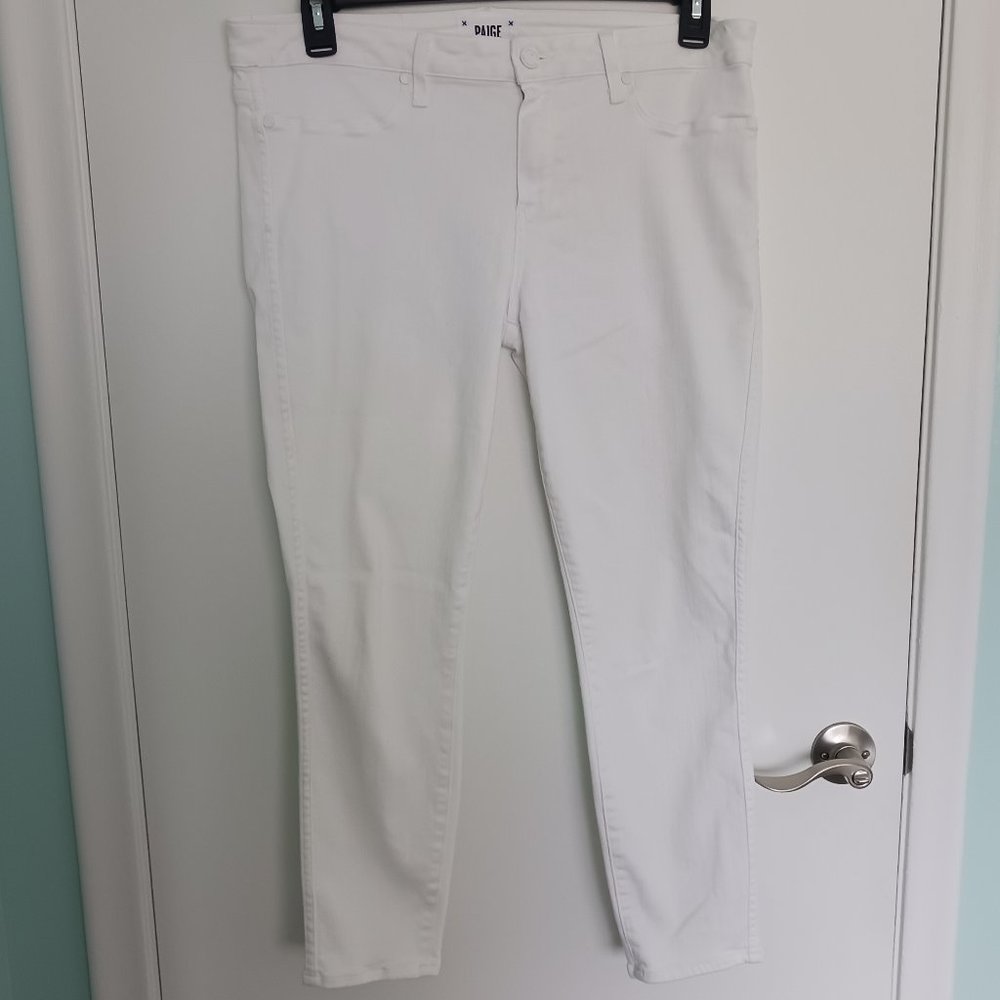 PAIGE Ultra White VERDUGO CROP White Jean size 32
